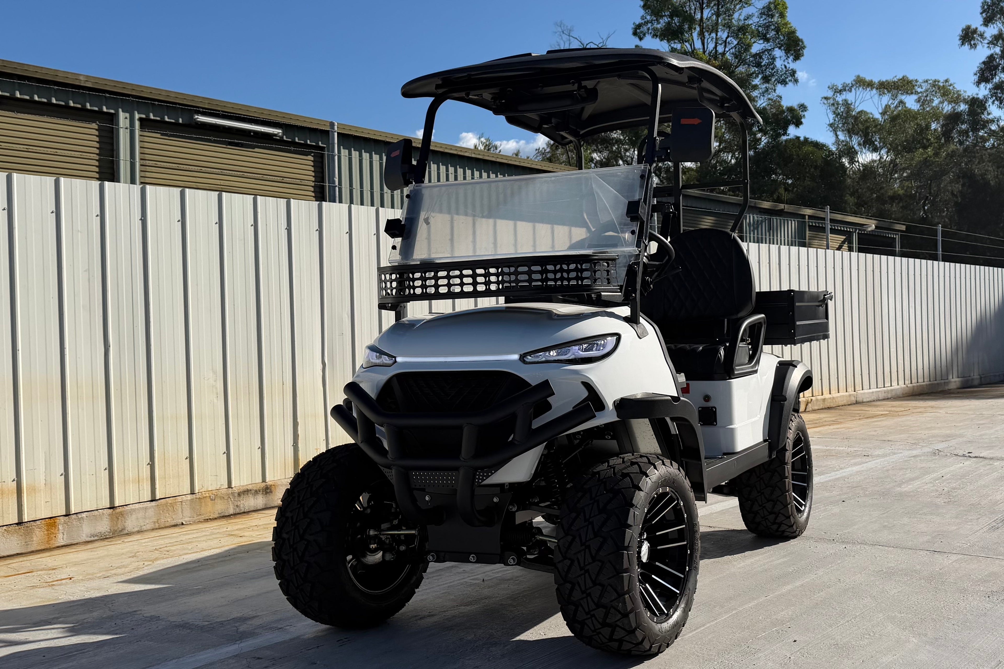 2-Seater Electric Utility Buggy with Tray – JSH0707